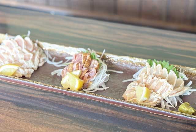 鶏タタキの贅沢二種盛り
